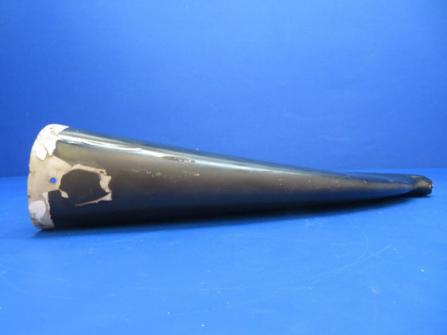 Beech 95-B55 Baron Tail Cone Assy P/N 96-440011-601 (1222-865)