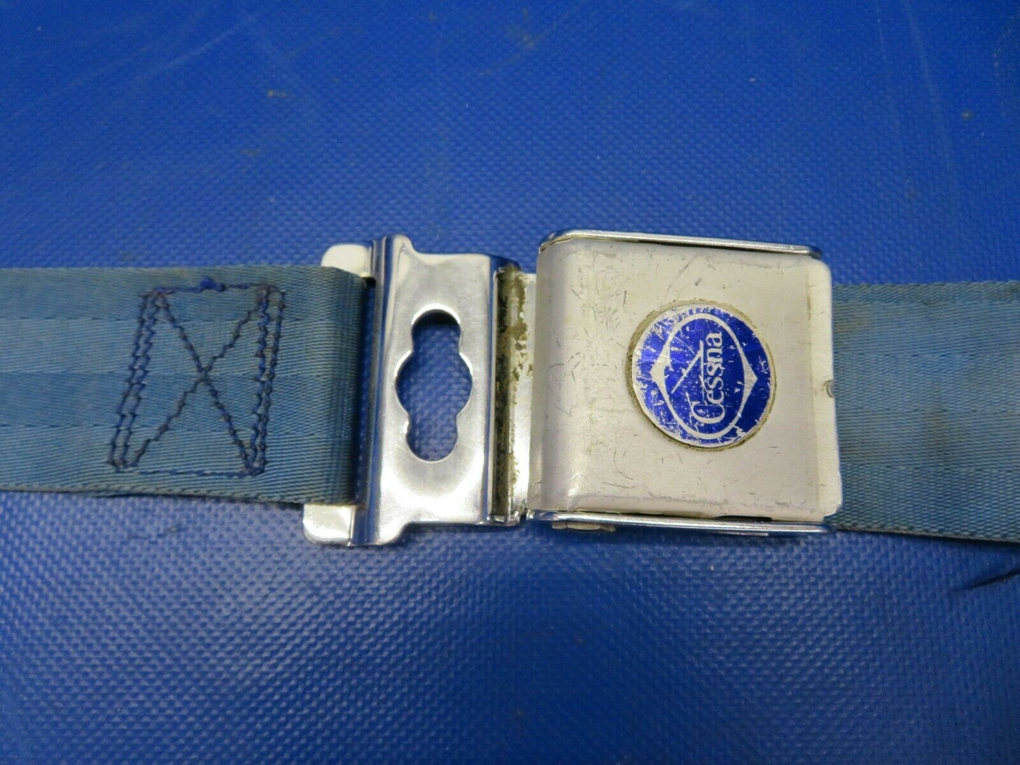 Cessna 170 Pilot Seat Belt w/ Cessna Emblem Royal Blue P/N CM4027-23 (0721-884)