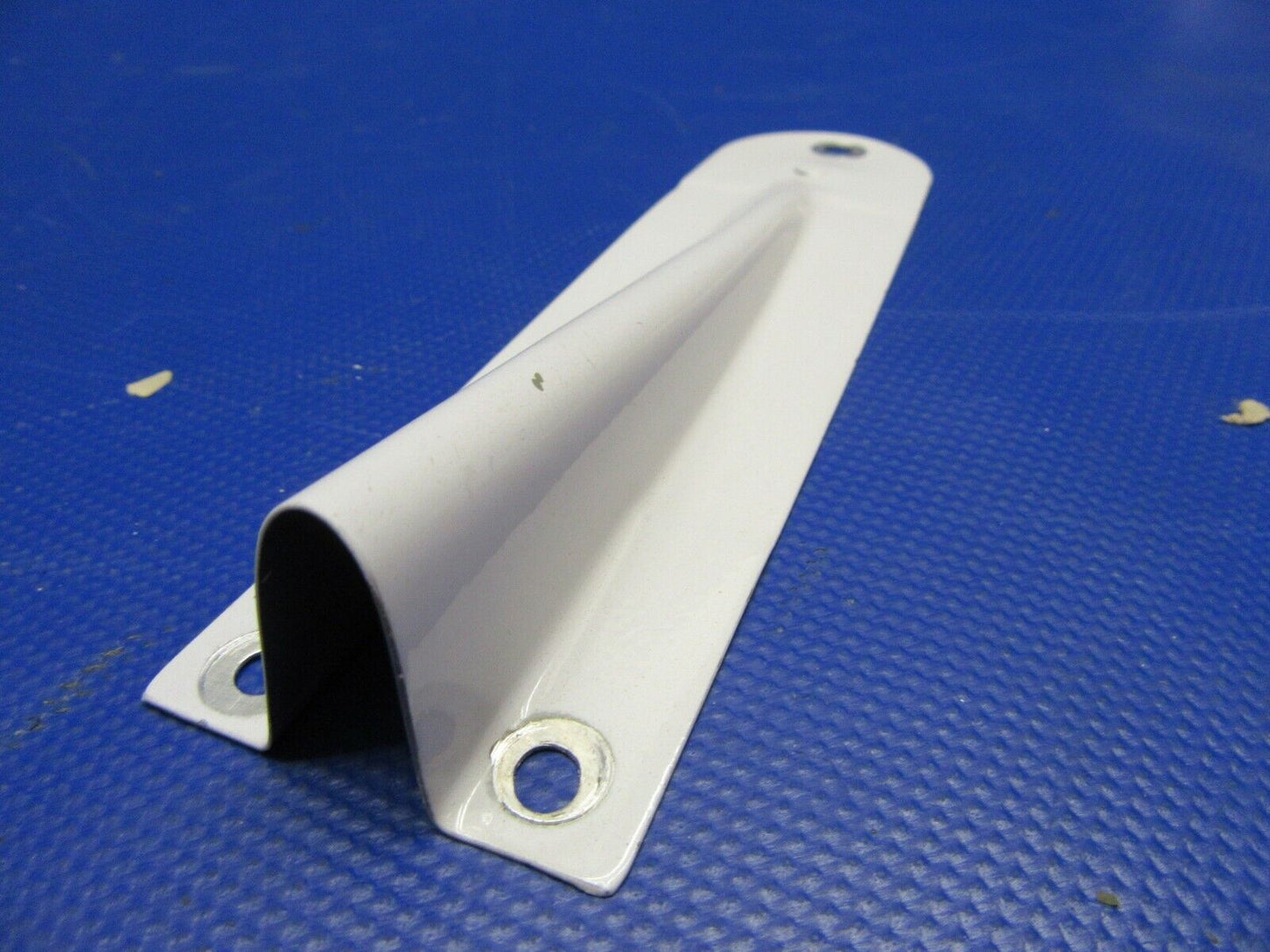 Cessna 210 / P210N Dorsal Fin Fairing P/N 1231050-1 (0421-506)