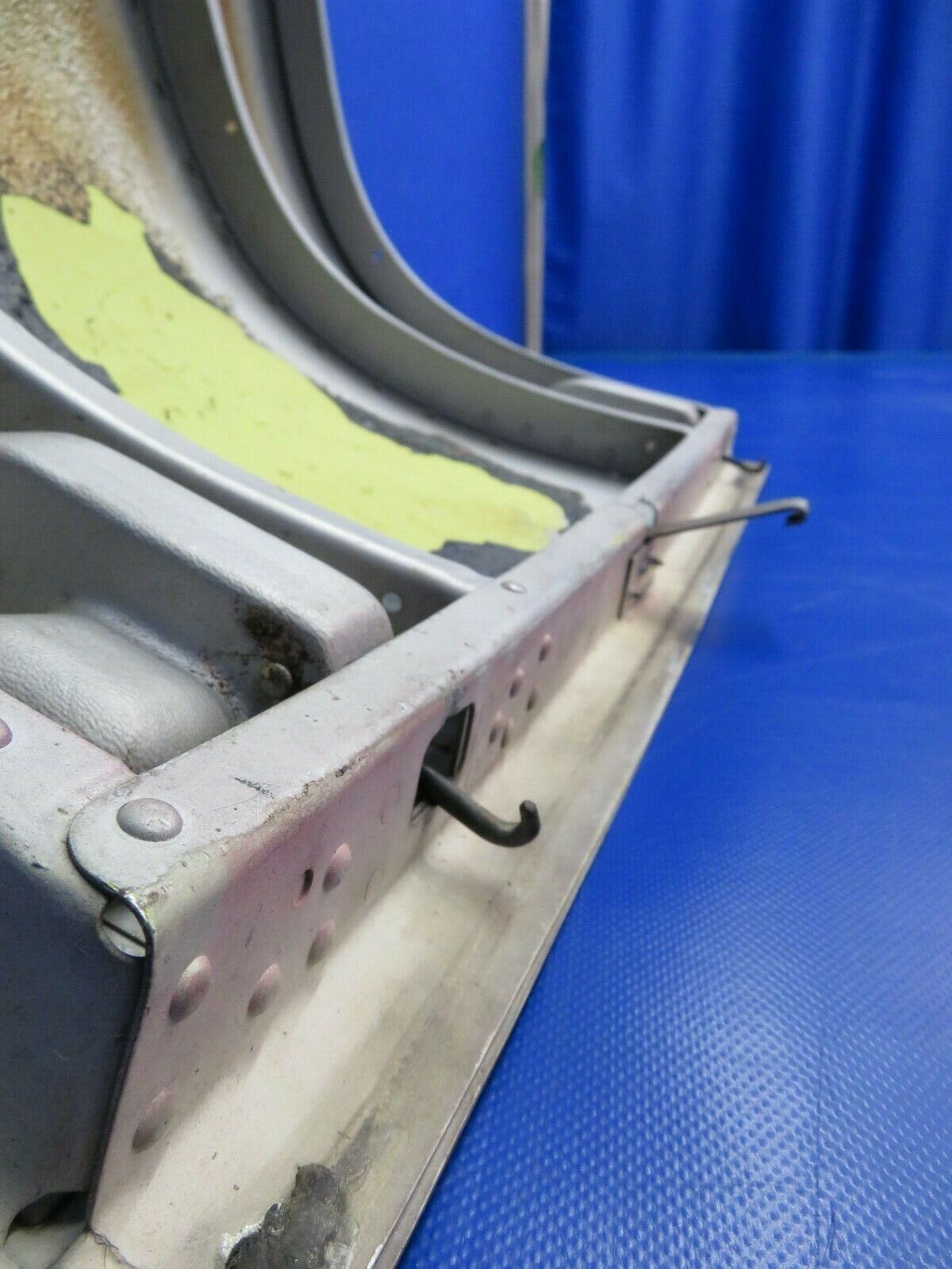 Beech Baron B58P Door Nose Baggage Compartment NO KEY 002-410055-3 (0320-73)