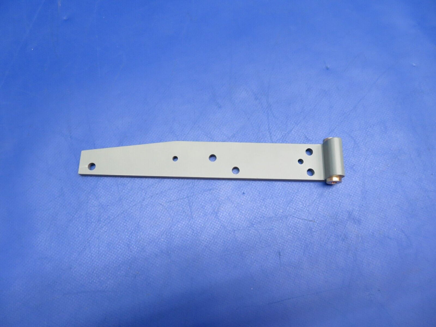 Beech 58 Baron Lower Cabin Door Hinge P/N 36-430041-7 (0523-94)