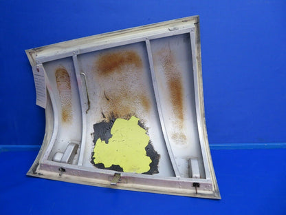 Beech Baron B58P Door Nose Baggage Compartment NO KEY 002-410055-3 (0320-73)