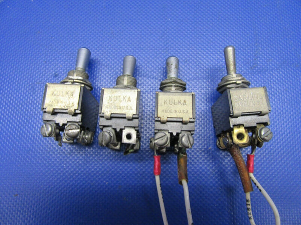 Beech Baron 95-B55 Toggle Switch P/N 380053-1, 380053-3 LOT OF 4 (1121-354)