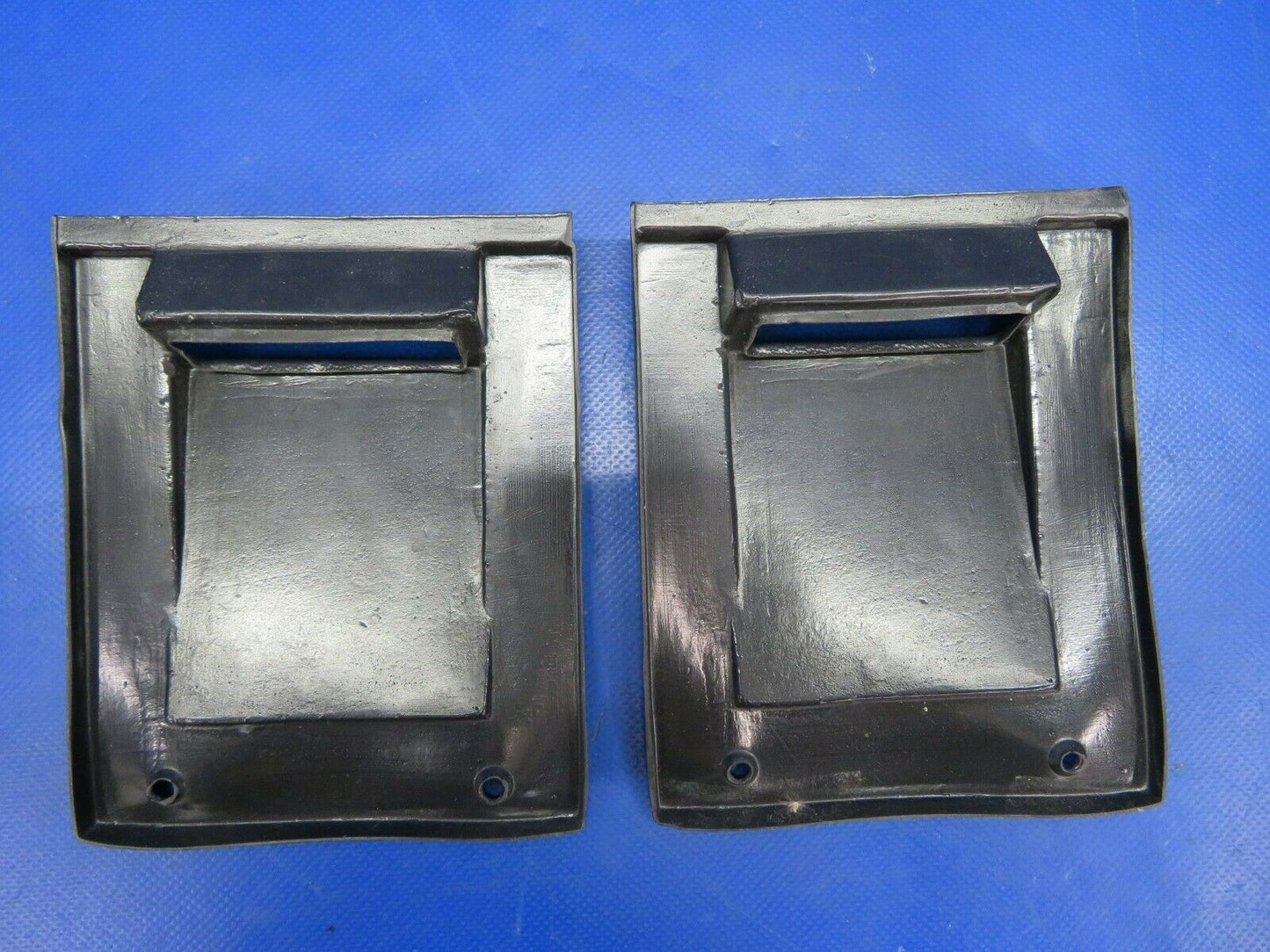 Beech Baron B58P Escutcheon Shoulder Harness 106-530049-4 Black 1 Pair (0320-93)