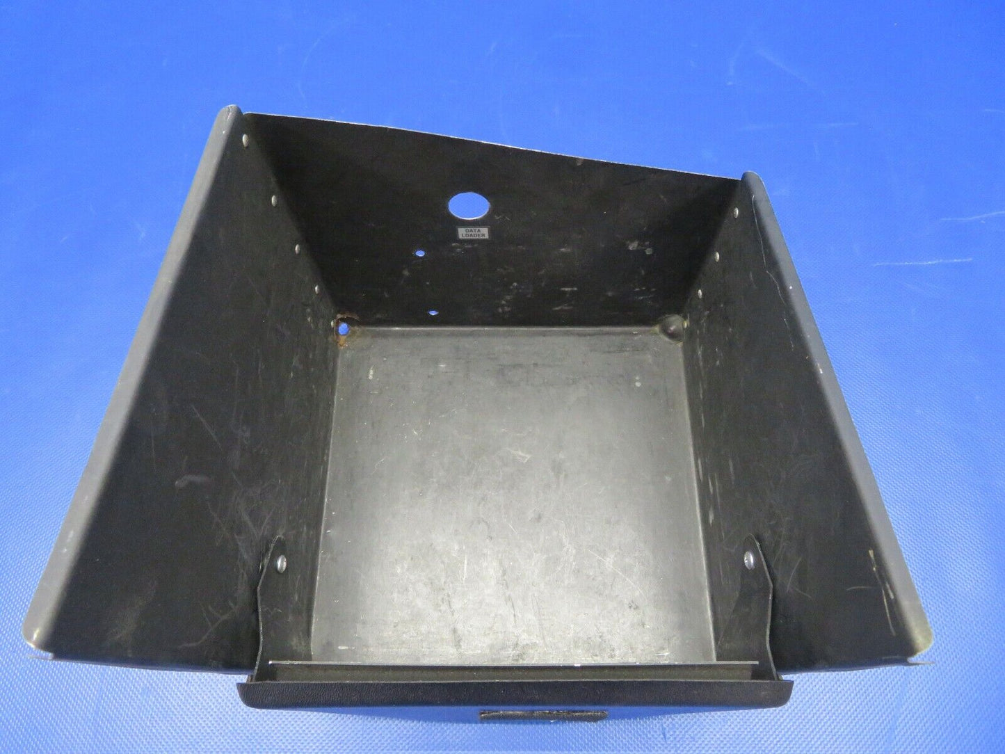 Piper PA-32R-300 Lance Glove Box / Map Compartment w / Door 69328-000 (0221-13)