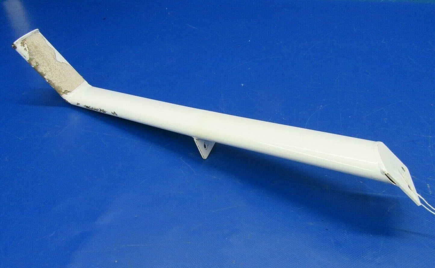 Cirrus SR22 RH Boarding Assist Step P/N 10689-002 (1019-384)