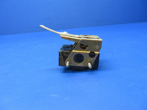 Beech Landing Gear Motor Switch P/N 35-364126 (1022-382)