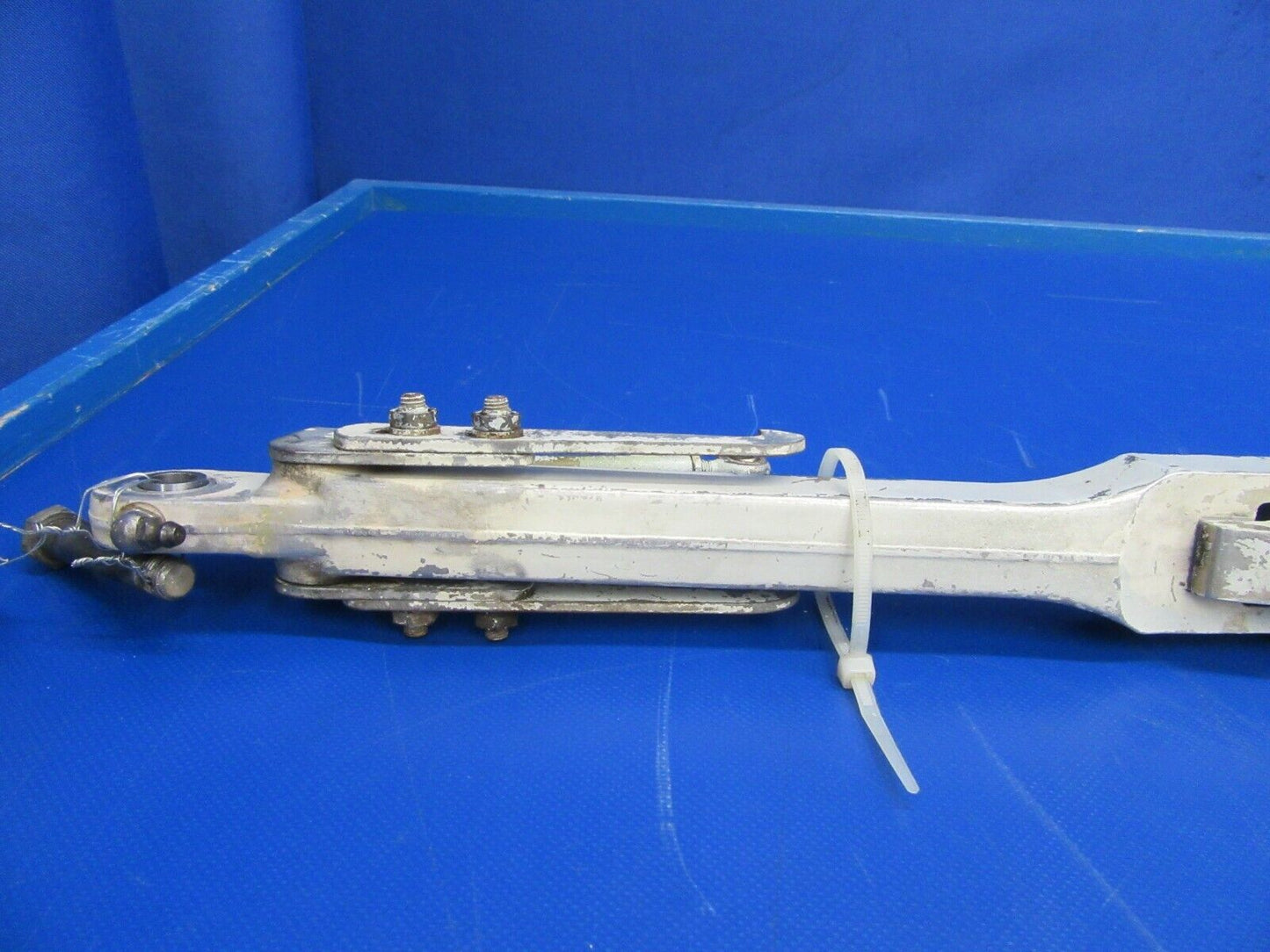 Cessna 310 / T310Q Main Gear Retract Brace Assy RH P/N 5041000-46 (0619-331)