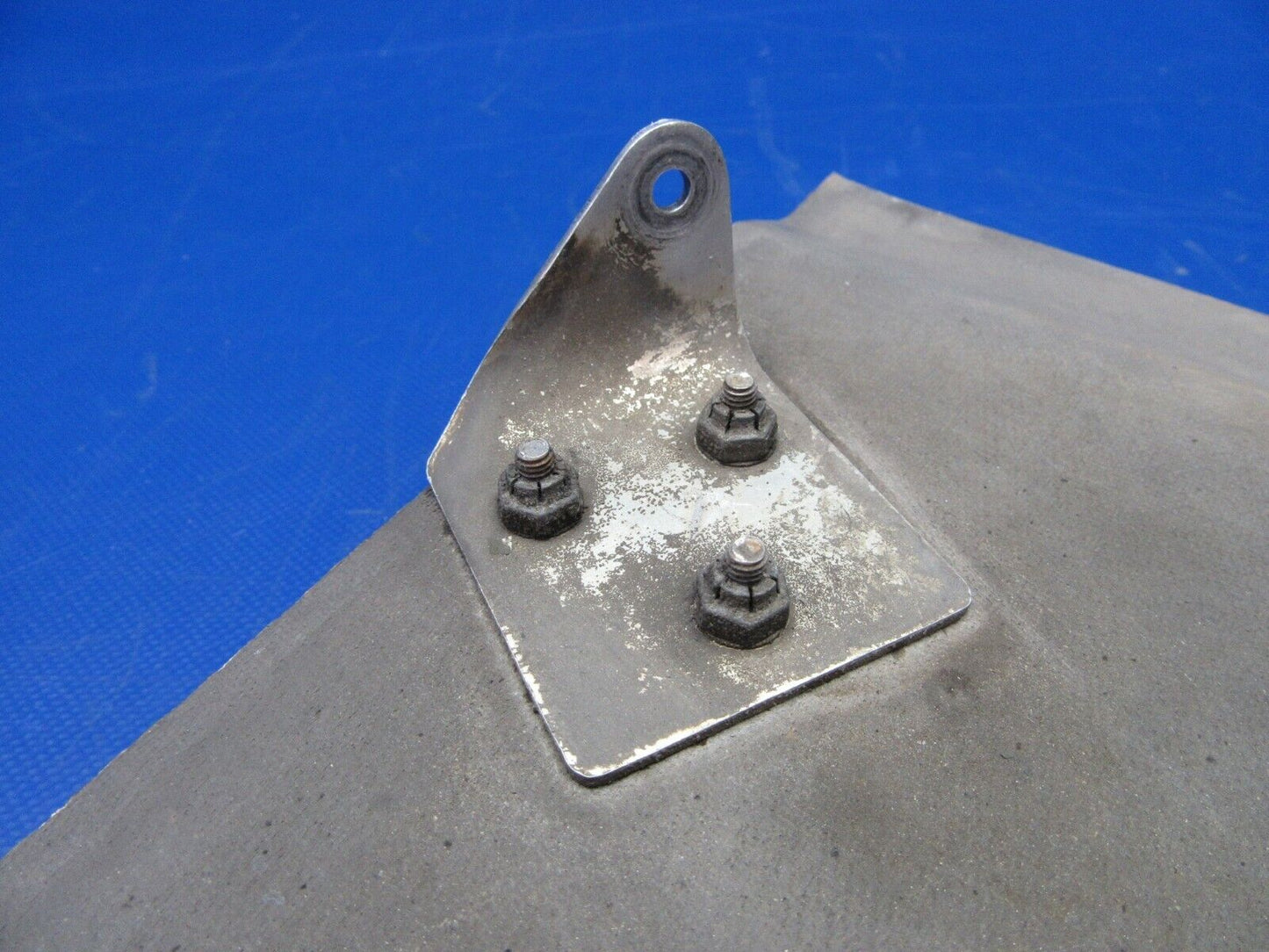 Cessna 310R RH Cooling / Cowl Flap Assembly P/N 0852600-20 (0520-216)