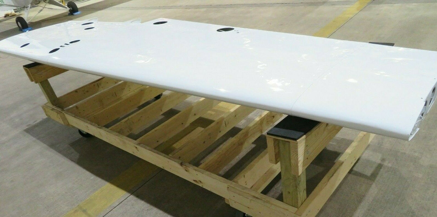 1970 Cessna 150K Right Hand Wing Structure P/N 0426005-38 (1120-335)