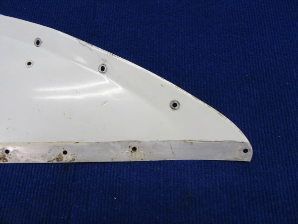 Beech Baron 95-B55 Nacelle Top Skin RH INBD P/N 96-980001-26 (1121-495)