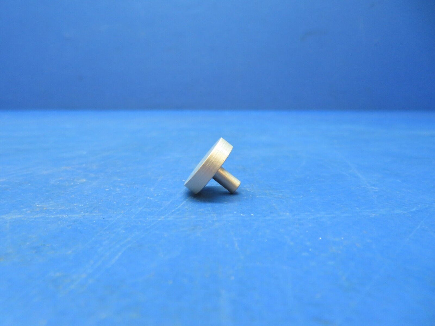 Beech Valve P/N 694-187805 NOS (1023-188)