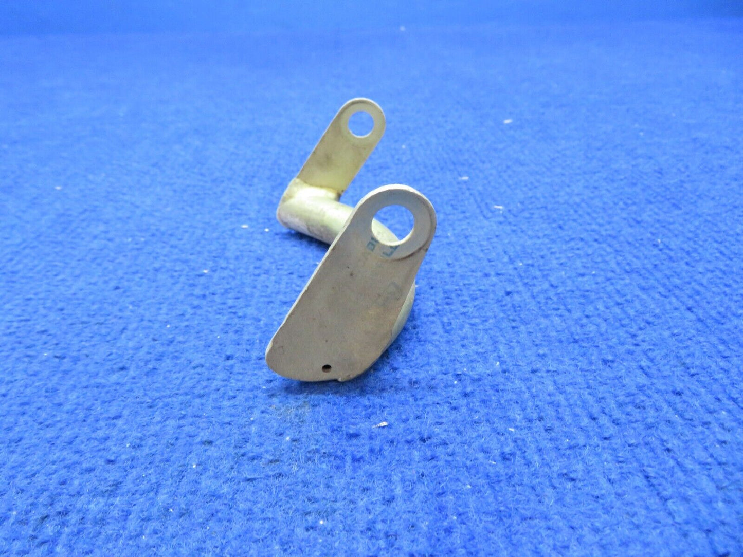 Load Strap Restrainer Bracket P/N 4E1513 LOT OF 5 (0822-434)