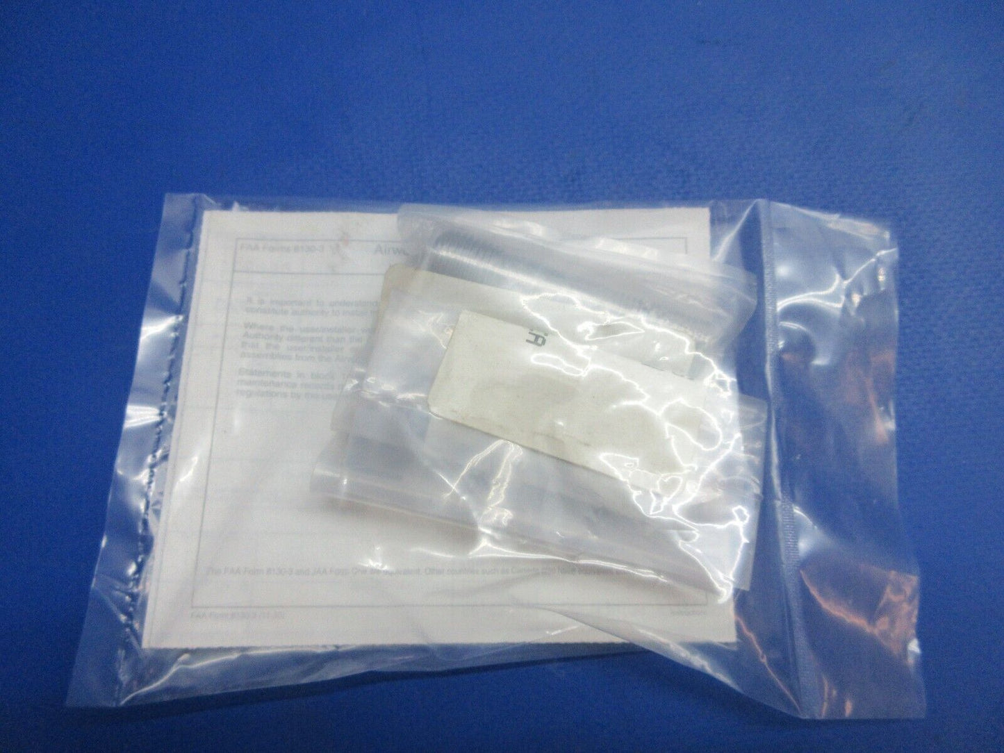 McCauley Threaded Propeller Stud w/ 8130 NOS LOT OF 2 P/N B4486 (0523-392)