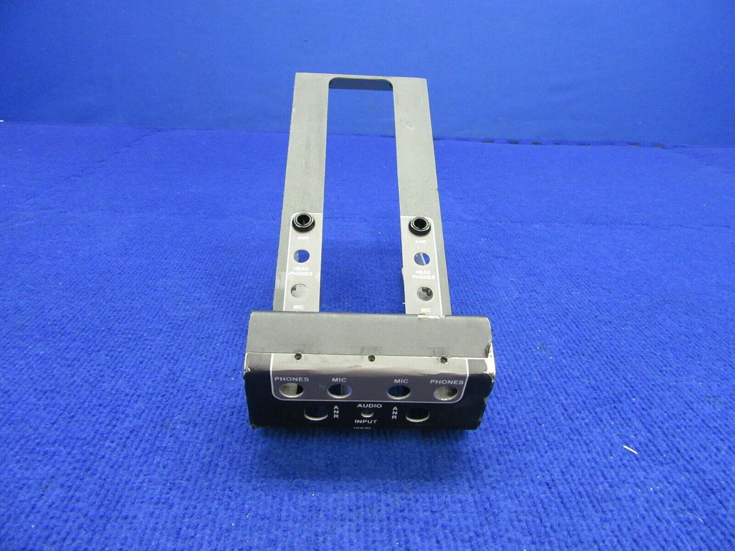 Cirrus SR-22 Audio Integration Panel P/N 20326-401, 19137-001 (0122-380)