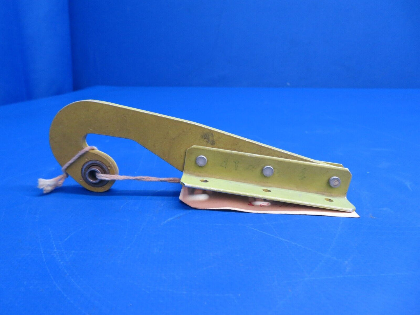 Piper PA 31 AA Nose Landing Gear Hinge P/N 41611-03 NOS (0922-842)