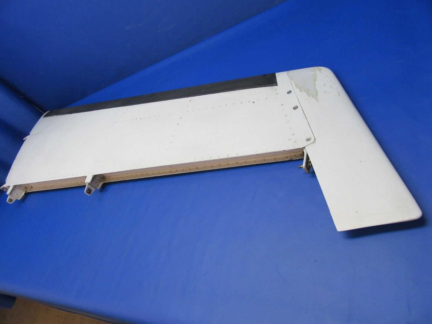 Piper Aerostar Vertical or Horizontal Stabilizer P/N 220000-01 (1022-211)