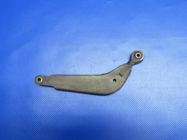 Cessna 337 / 337E Bellcrank Nose Gear Door P/N 1542034-10 (1223-1123)