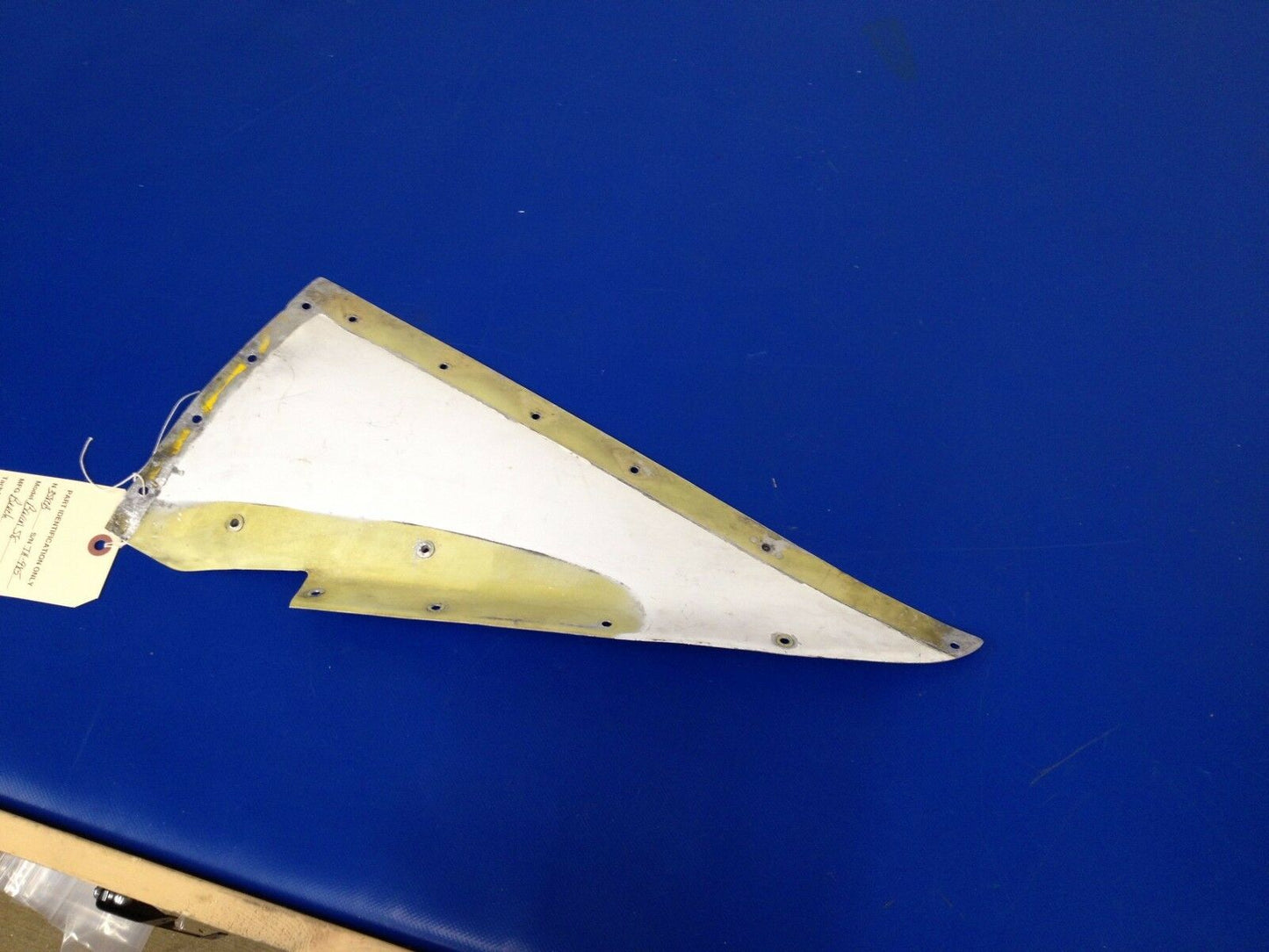 Beech Baron 58 Skin Nacelle Top INBD LH P/N 96-980001-25 (0217-185)