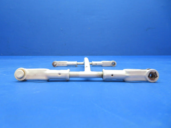 Cessna 310 / 310Q Nose Gear FWD Door Actuating Tie Rod P/N 0813300-77 (0823-661)