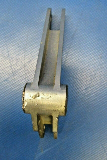 Diamond DA40-180 Elevator Bellcrank DA4-2733-30-50 (0219-461)