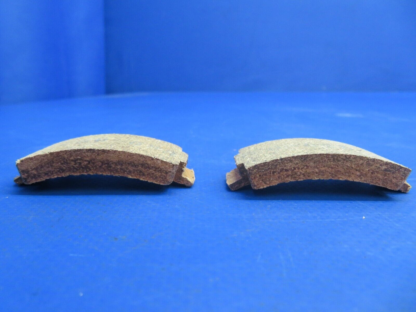 Piper Brake Block P/N 750-033, B27-59-1 LOT OF 2 NOS (1122-572)