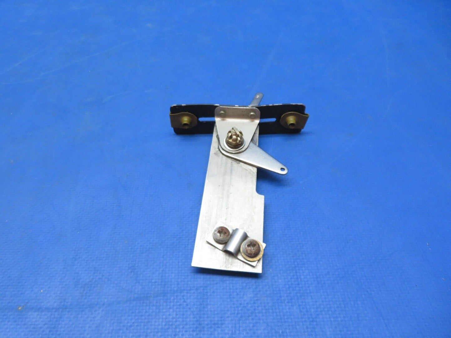 Piper PA-28-140 Carburetor Heat Control Mount P/N 66855-00 (1123-149)