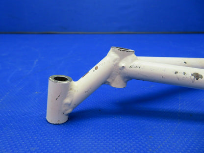 Cessna 177RG Support Main Gear Actuator RH P/N 2041014-2 (0621-770)