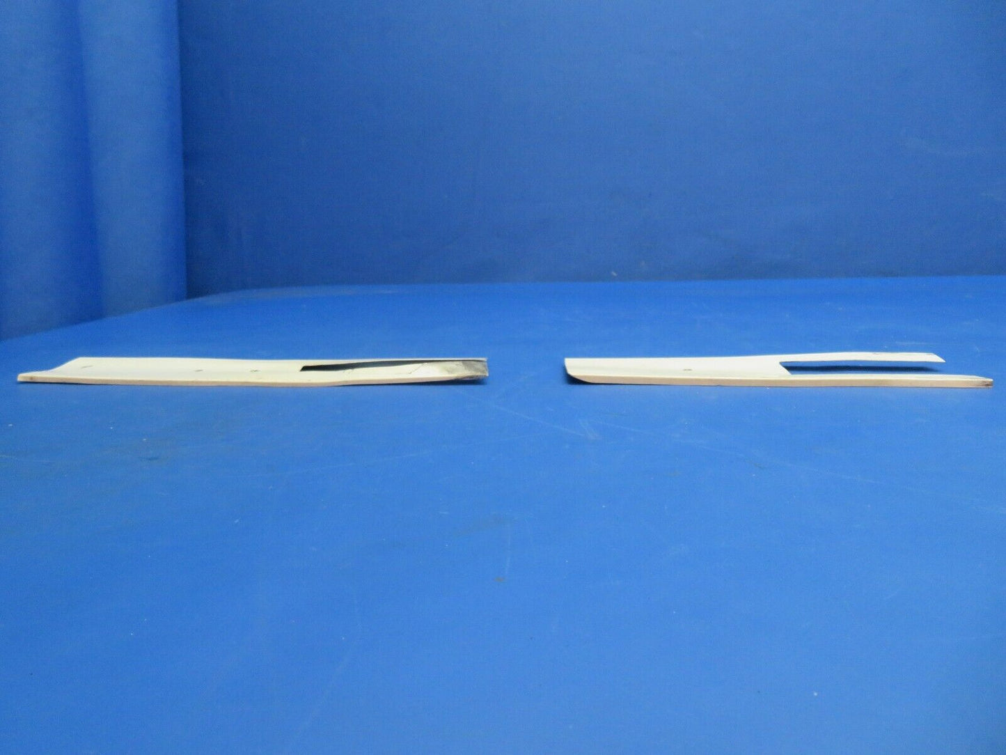 Lake LA-4-200 Interior / Exterior Panel LOT (1222-984)