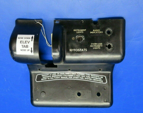 Beech Baron 95-A55 Console Cover Assy P/N 96-324035-606 (0420-302)