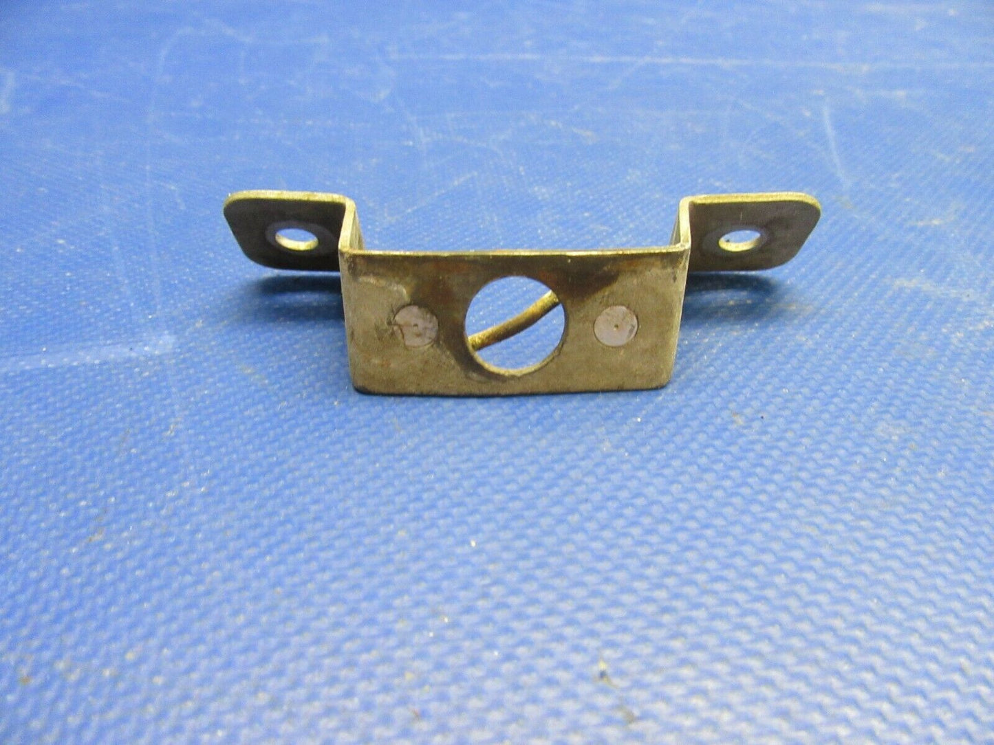 Beech Bonanza E35 Center Cowling Fastener Bracket P/N 35-910238-6 (0821-521)
