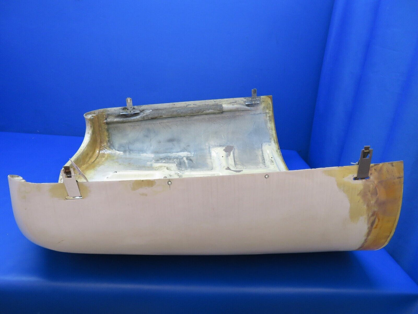 Piper PA-28R-200 Top Engine Cowl Assy P/N 67350-00 (0922-429)