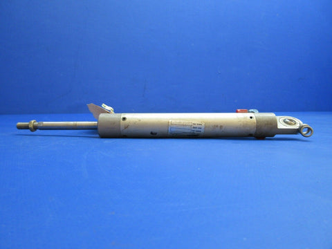 Gerdes Hydraulic Cylinder Missing Detent P/N 48822-2 (1123-711)