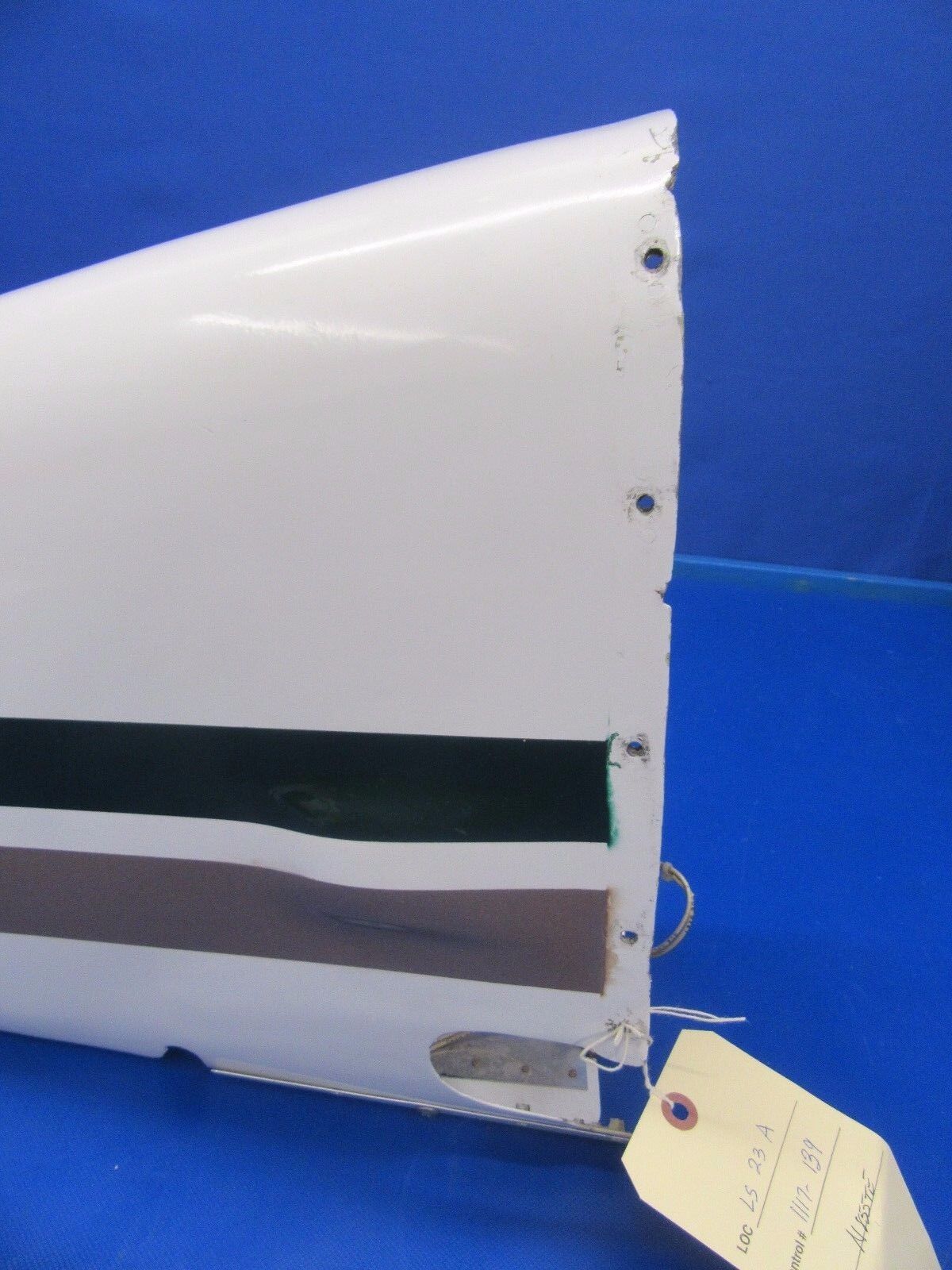 Beech Baron E55 / 58 Tail Cone w/ Strobe Light P/N 96-440011-605 (1117-139)