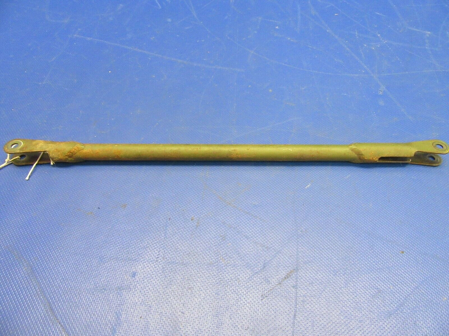 Cessna 182 / 182D Tube Bellcrank to Control Tee P/N 0510161 (0821-437)
