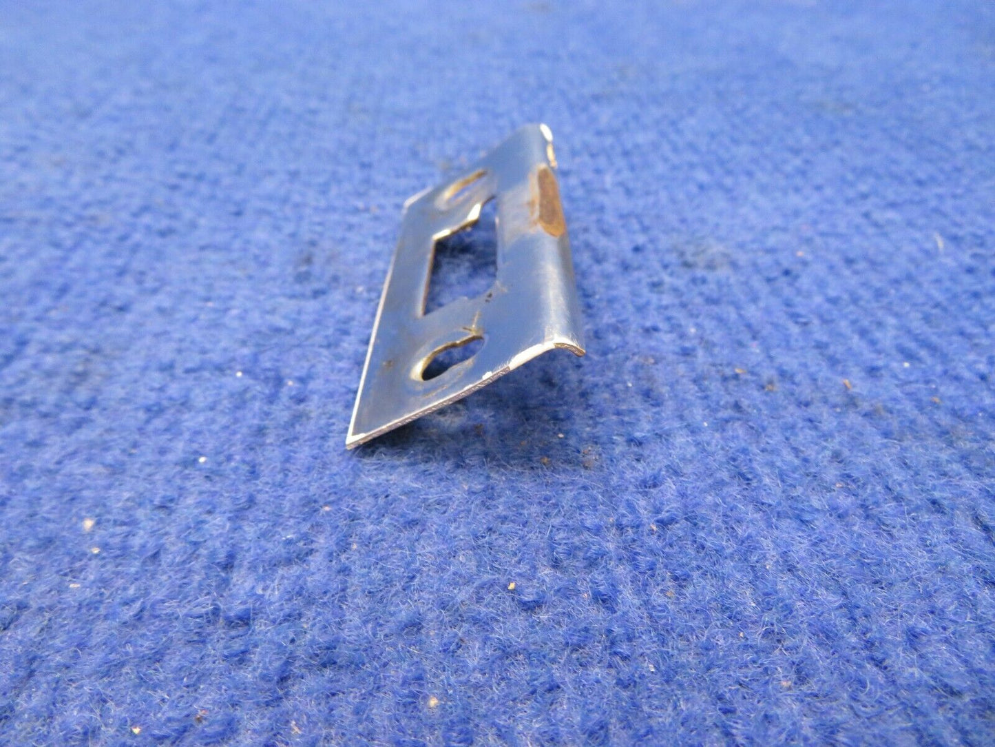 1956 Cessna 310 Door Strike & Latch Plate LOT OF 2 P/N 0811200-49 (0522-334