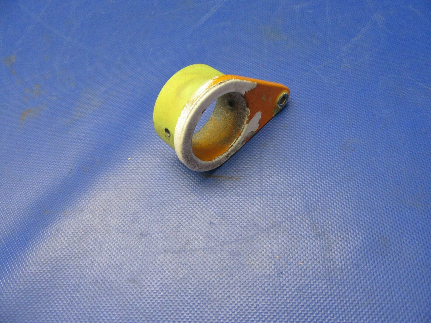 Beech 19 Sport Arm Flap Control P/N 169-524048-3 (0421-437)