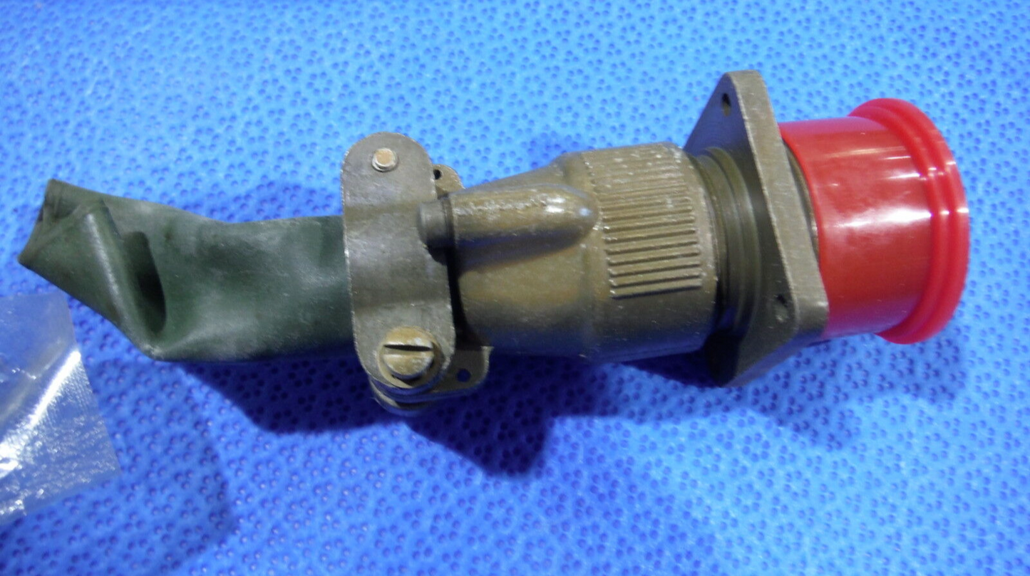 Cannon Electrical Connector   P/N MS3100E18-12P  (815-56)