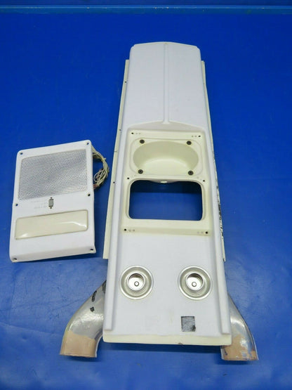 Beech Baron 58P Overhead Console w/ Light Assy 102-530060-7 (0320-449)