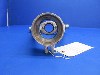 Cessna 401 Nose Gear Trunnion Assy 1.19" Diameter Lug P/N 5842000-213 (0523-578)