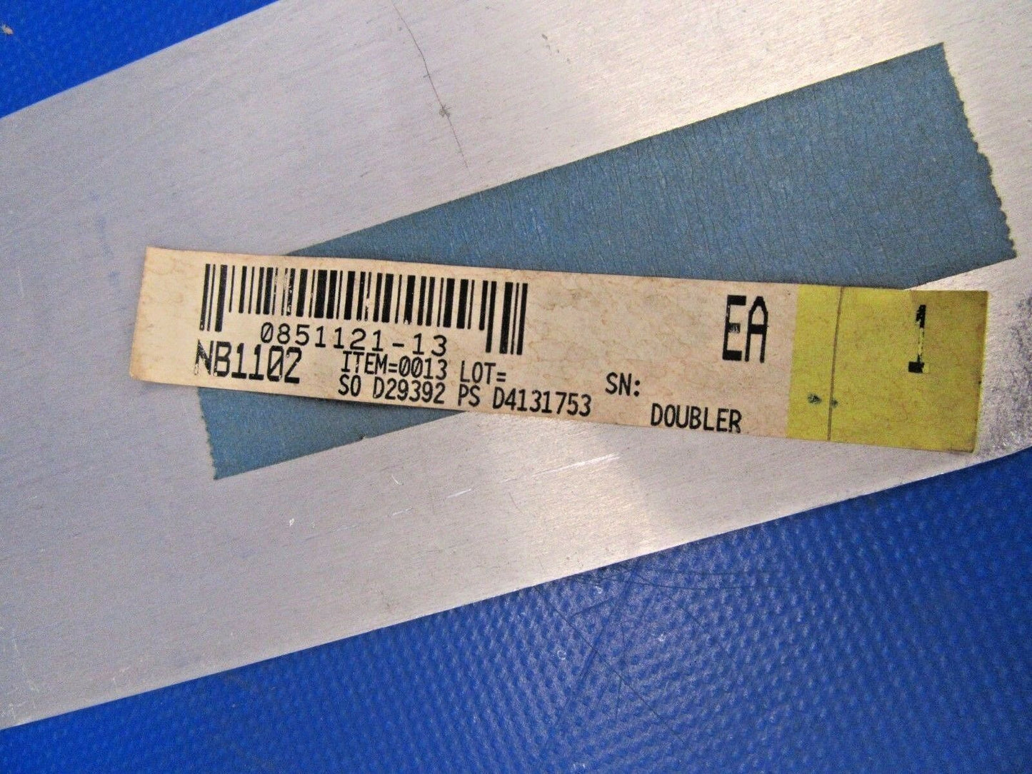 Cessna 310 Doubler Stringer LH OTBD P/N 0851121-13 NOS (0918-24)