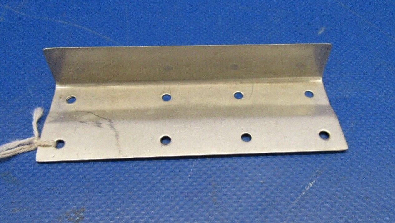 Cessna P210 Angle Firewall to Tunnel LH P/N 1213457-3 NOS (0119-192)