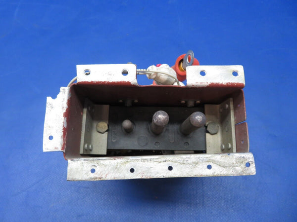 Beech 95-B55 External Power Receptacle Box Assy 24v P/N 95-360012-619 (0523-991)