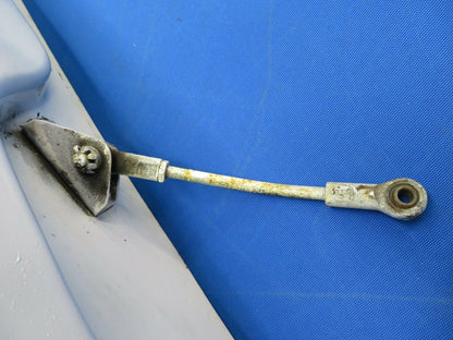 Rockwell Commander Door Main Landing Gear w / Push Rod 42302-3 (1020-39)