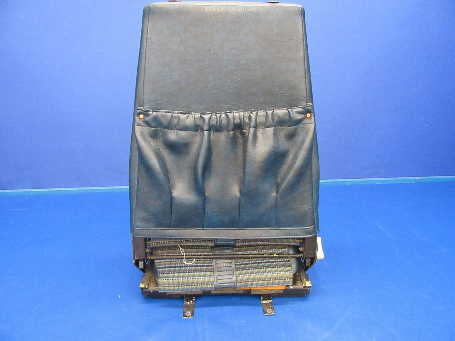 Beech Sierra B-24R Passenger Seat Rear LH Blue 169-534045-605 (0719-232)