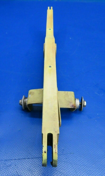 Beech Baron E-55 Bellcrank Elevator 95-524011-1 ALT P/N 002-524024-31 (0120-44)