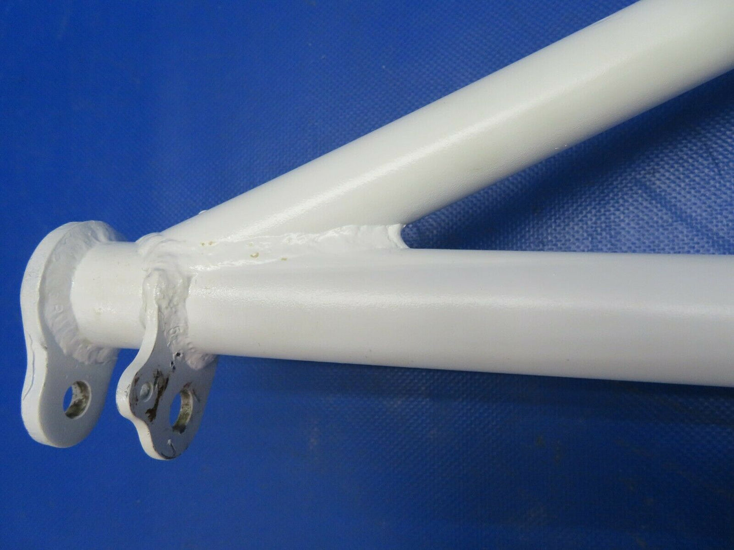 Beech Baron 95-B55 Brace Assy Main Gear RH P/N 35-815155-611 (0320-167)