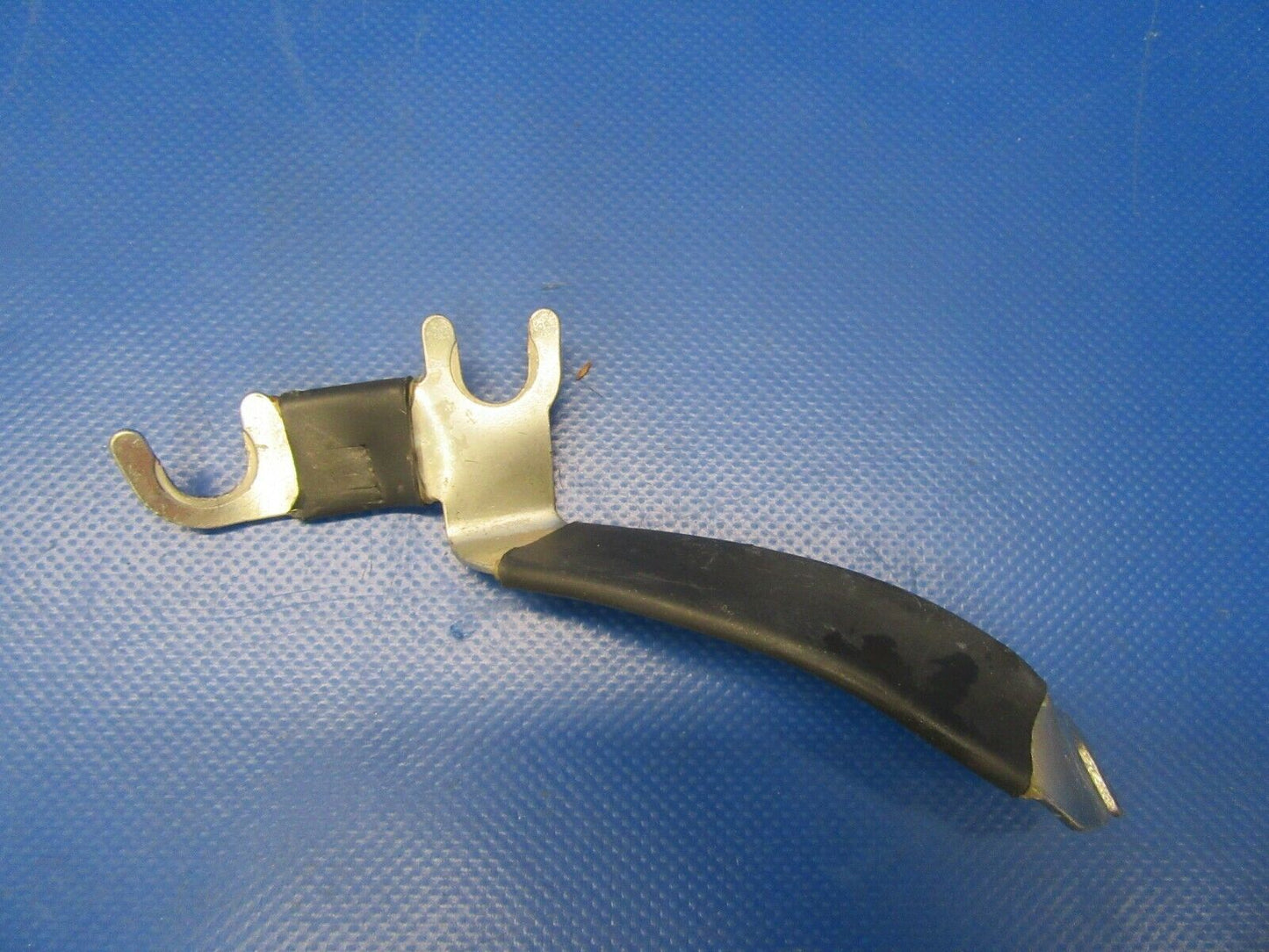 Diamond DA40-180 Bus Bar DA4-2466-10-04 (0319-277)