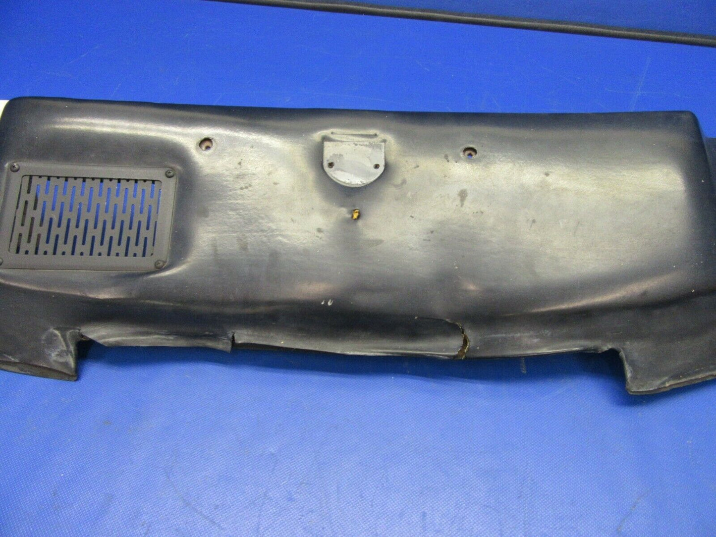 Beech Baron 95-B55 Glare Shield Assembly P/N 96-530013-5 (1121-323)