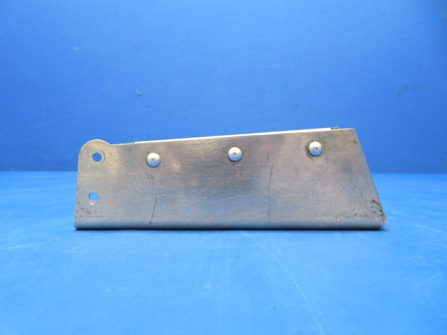 Piper PA-28R-180 Engine Control Bracket & Support P/N 67206-00 (1123-437)